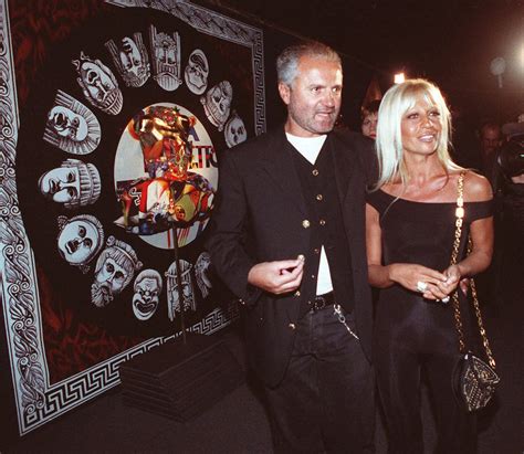 l uomo che ha ucciso versace|20 anni fa l’omicidio di Gianni Versace: la tragica fine del grande .